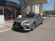 Lexus ES 2020