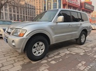 Mitsubishi Pajero 2009