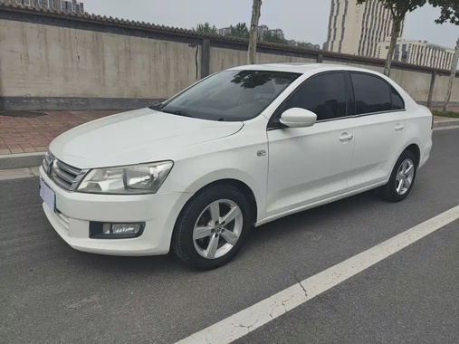 Volkswagen Santana 2013