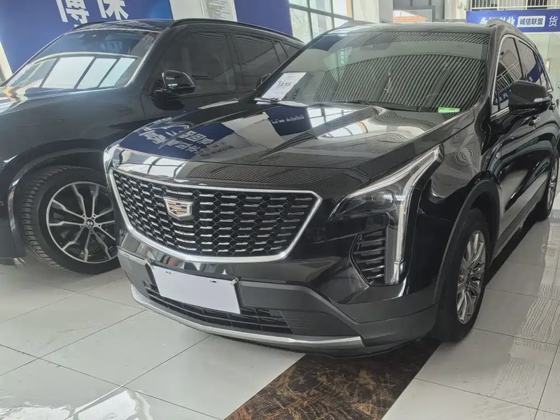 Cadillac XT4