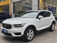 Volvo XC40 2021