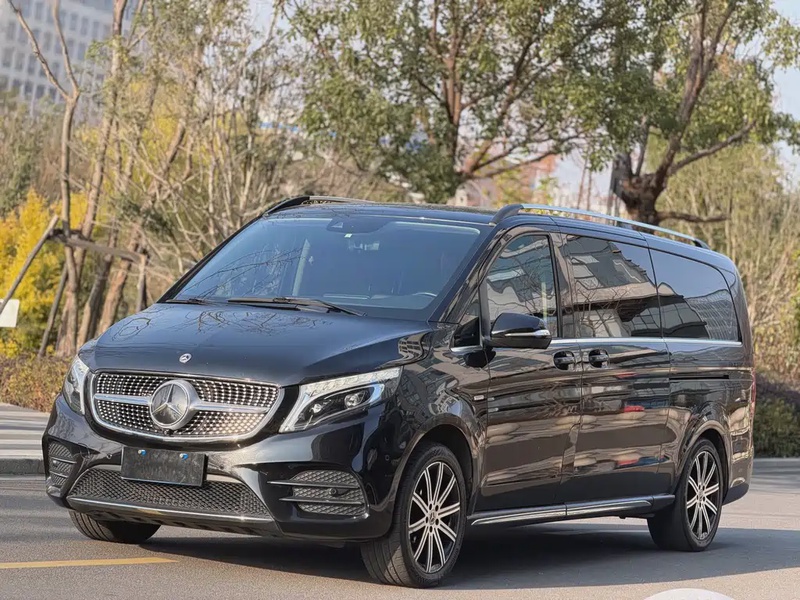 Mercedes-Benz V-Class