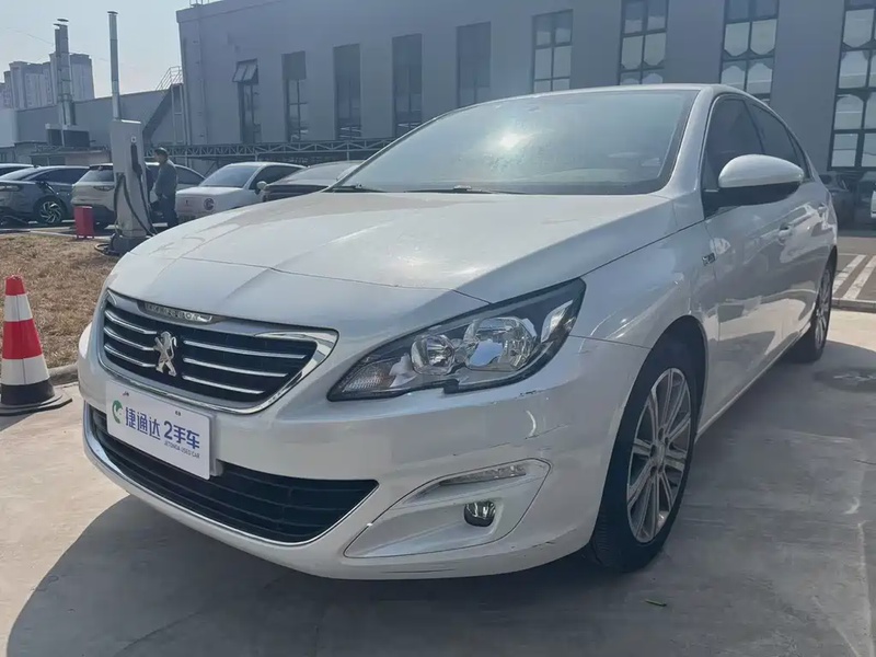 Peugeot 408