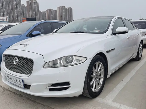 Jaguar XJ 2012
