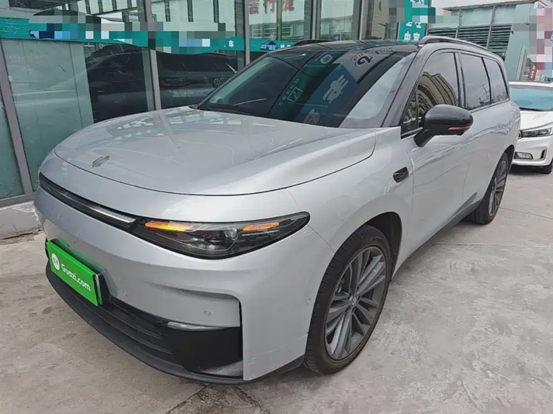 Leapmotor C16