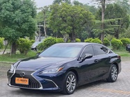 Lexus ES 2021