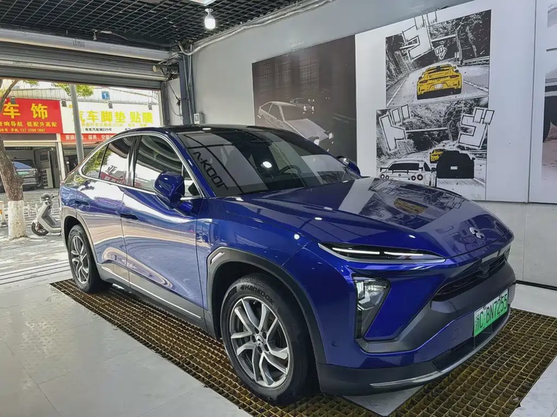 NIO EC6