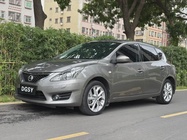 Nissan Tiida 2012