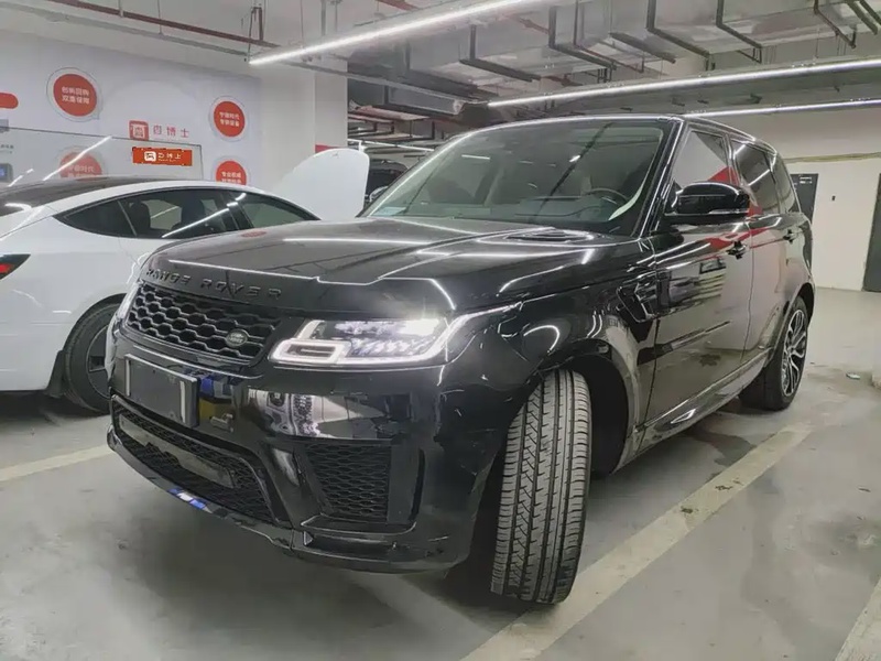 Land Rover Sport