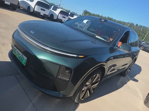 Li Auto L6 2024