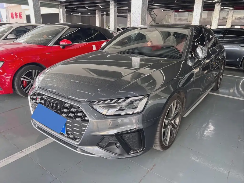 Audi S4