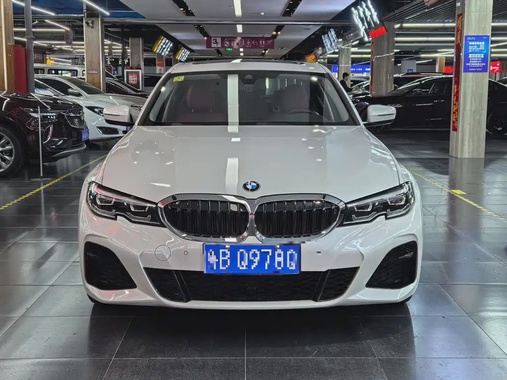 BMW 3 Series 2021