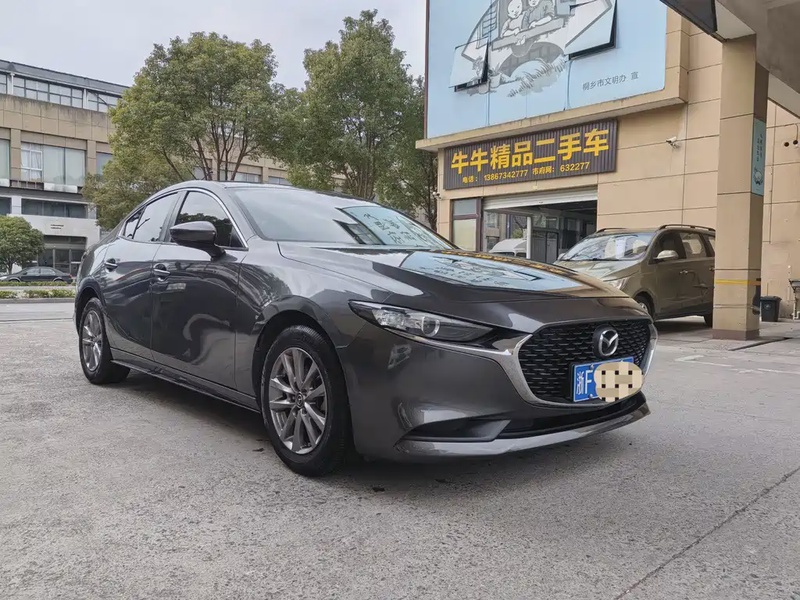 Mazda 3
