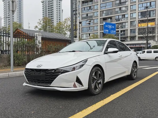 Hyundai Elantra 2023