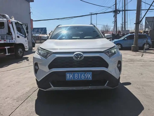 Toyota RAV4 2021
