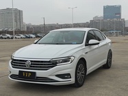 Volkswagen Sagitar 2020