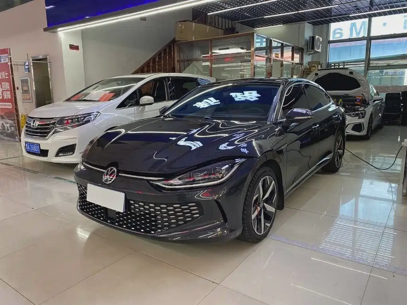 Volkswagen Lamando