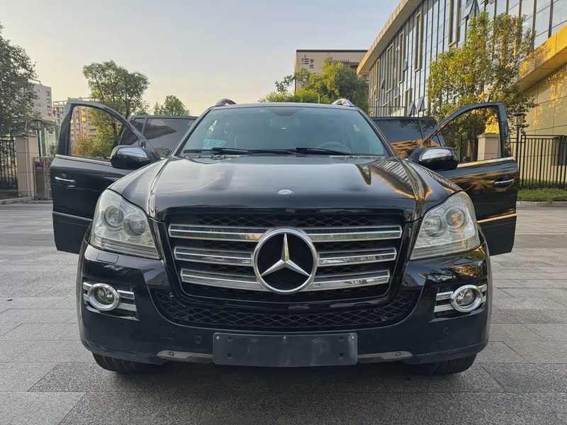 Mercedes-Benz GL-Class