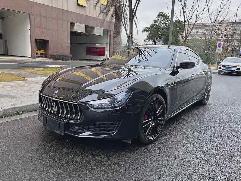 Maserati Ghibli