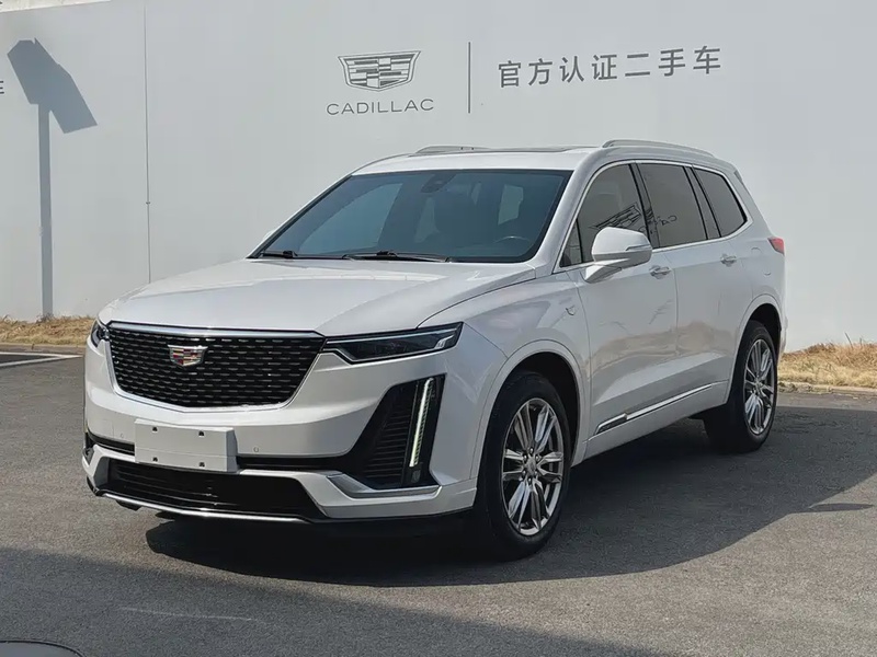Cadillac XT6