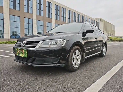 Volkswagen Lavida 2014