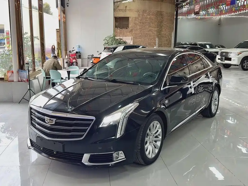 Cadillac XTS