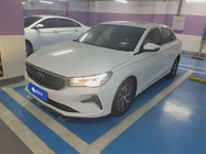 Geely Emgrand 2022