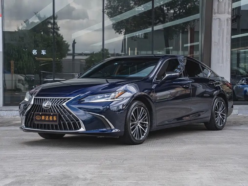 Lexus ES 2023