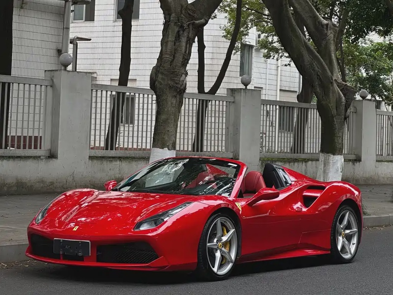 Ferrari 488