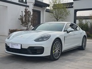 Porsche Panamera 2021