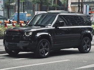 Land Rover Defender 2023