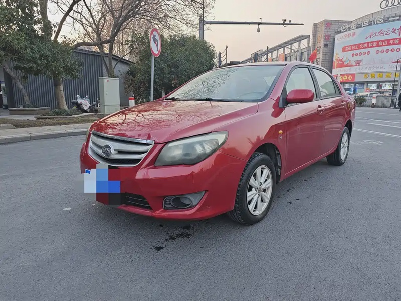 BYD L3
