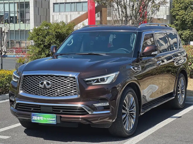 Infiniti QX80