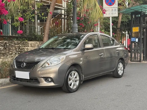 Nissan Sunny 2014