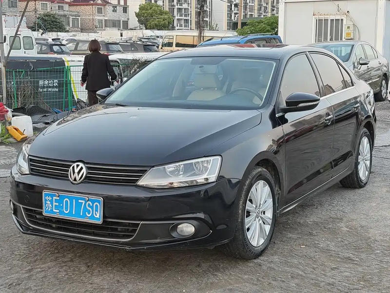Volkswagen Sagitar