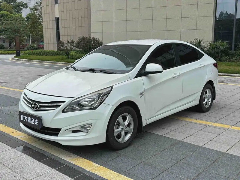 Hyundai Verna