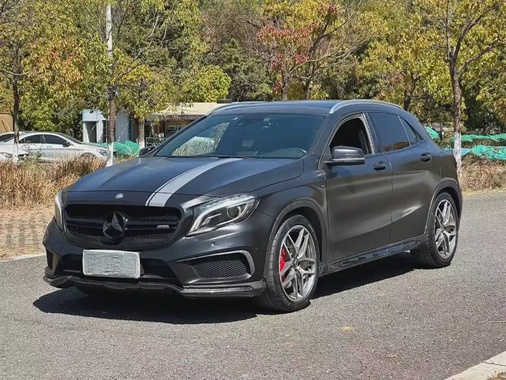 Mercedes-Benz GLA-Class 2015