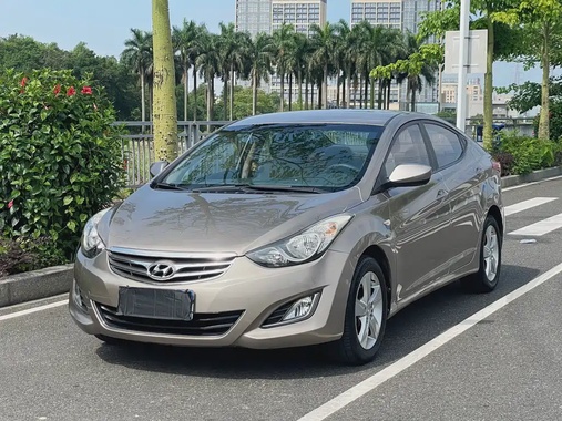 Hyundai Elantra 2014