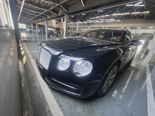 Bentley Flying Spur 2015