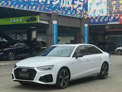 Audi A4 2025