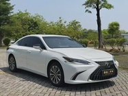 Lexus ES 2023