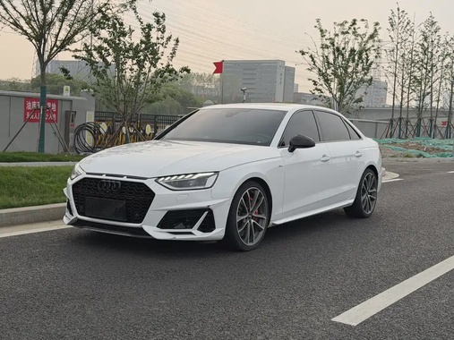 Audi A4 2021