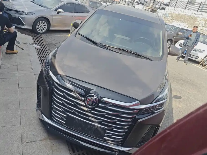 Buick GL8