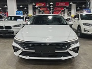 Hyundai Elantra 2025