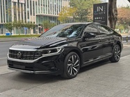Volkswagen Passat 2023