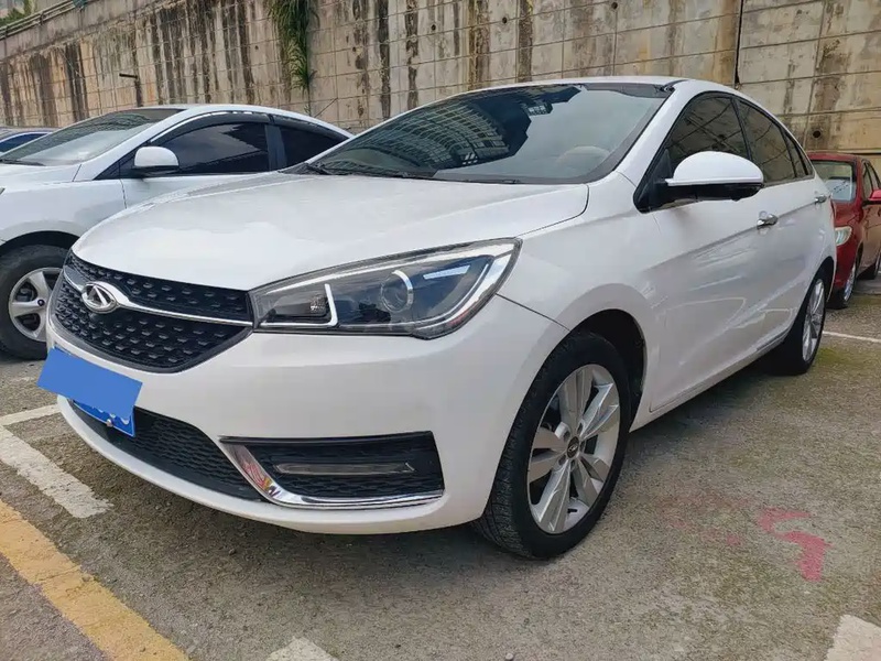 Chery Arrizo 5