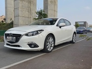 Mazda 3 2015