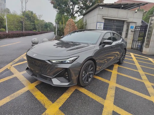 Changan UNI-V 2024