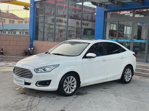 Ford Escort 2015