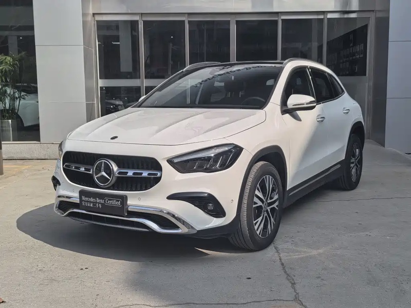 Mercedes-Benz GLA-Class